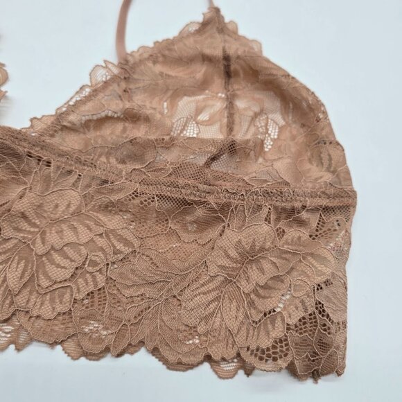 Free People Lace Floral Bralette Large Beige Stretch Scalloped NWOT - Picture 7 of 10